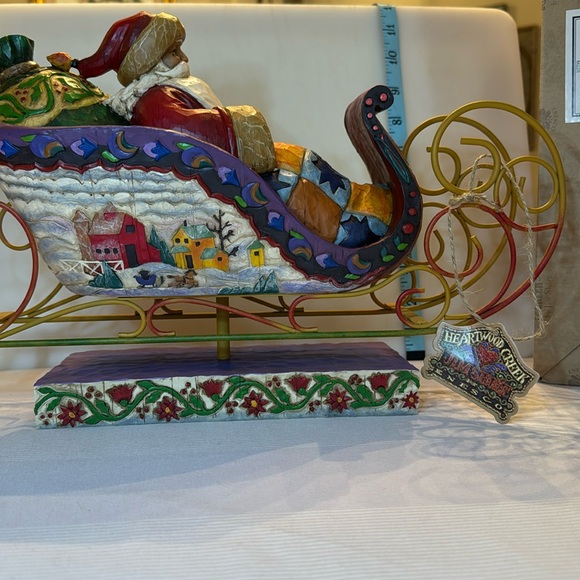 Jim Shore Other - 🐈‍⬛ Jim Shore “Delivering Joy” Santa Claus in Sleigh NWT in box